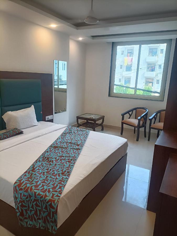 Hotel Tark Inn Near Igi Airport Neu-Delhi Exterior foto