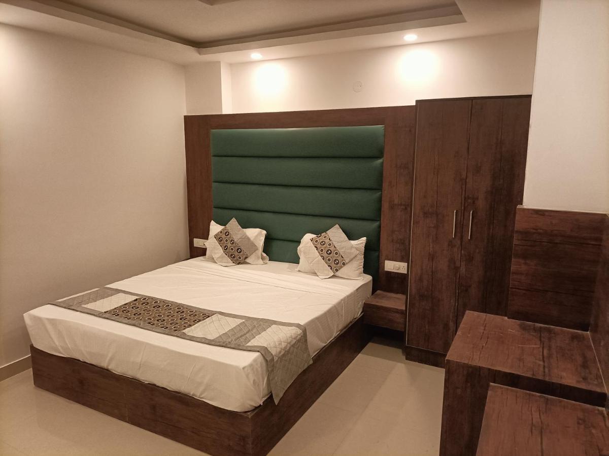 Hotel Tark Inn Near Igi Airport Neu-Delhi Exterior foto