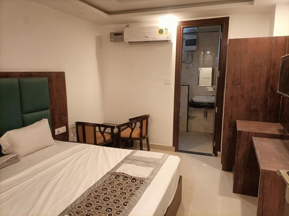 Hotel Tark Inn Near Igi Airport Neu-Delhi Exterior foto