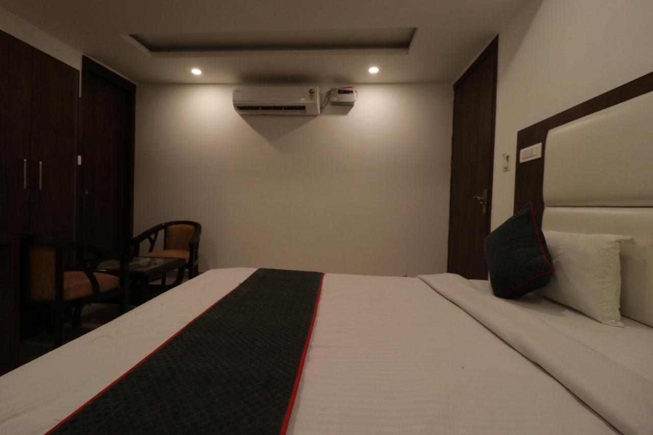 Hotel Tark Inn Near Igi Airport Neu-Delhi Exterior foto